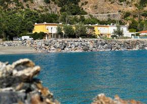 Seaside Villa with private garden Cittadella Del Capo